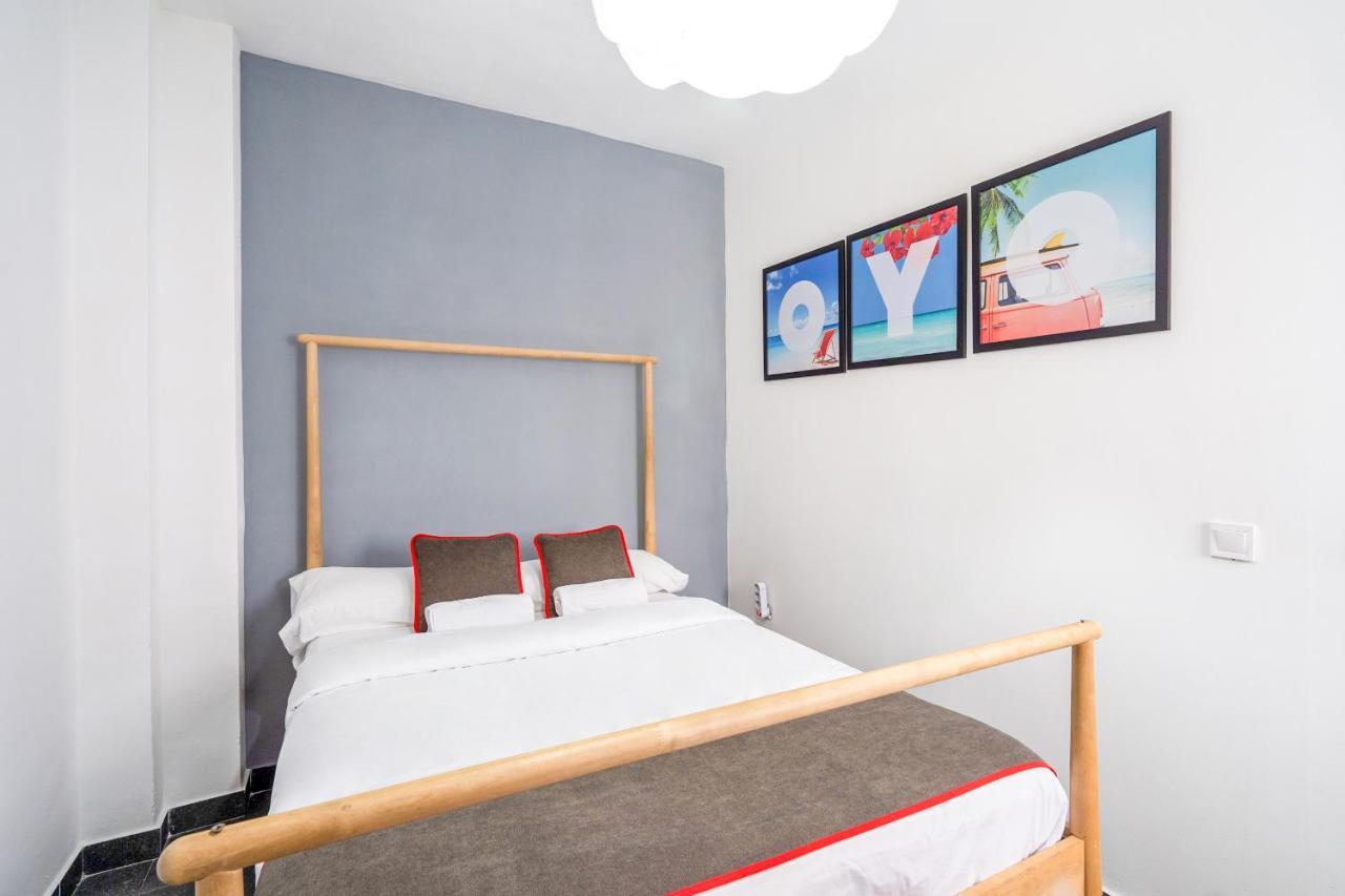 Oyo Guest House Ruzafa บาเลนเซีย ภายนอก รูปภาพ